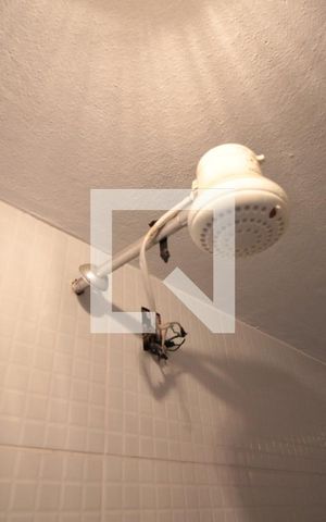 Casa à venda com 493m², 4 quartos e 5 vagasBanheiro de Serviço