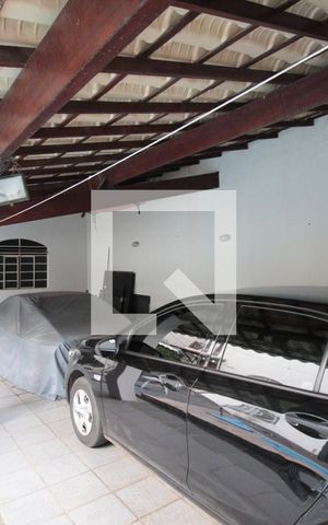 Casa à venda com 493m², 4 quartos e 5 vagasGaragem