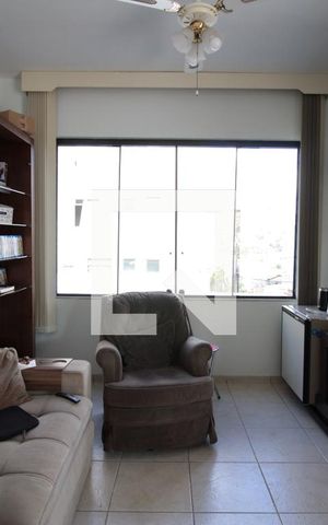 Casa à venda com 493m², 4 quartos e 5 vagasSala de TV e Escritório