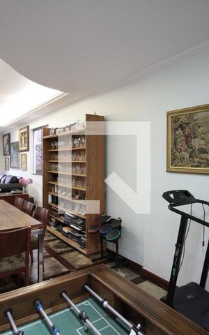 Casa à venda com 493m², 4 quartos e 5 vagasSala de Estar