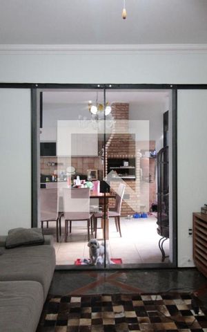 Casa à venda com 493m², 4 quartos e 5 vagasSala de Estar