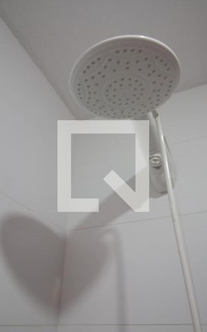 Casa à venda com 493m², 4 quartos e 5 vagasBanheiro da Suite 2