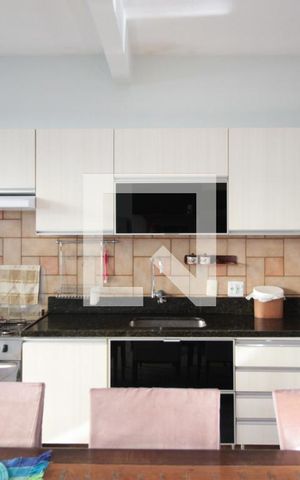Casa à venda com 493m², 4 quartos e 5 vagasCozinha e Área Gourmet