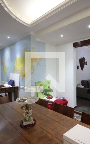 Casa à venda com 493m², 4 quartos e 5 vagasSala de Estar