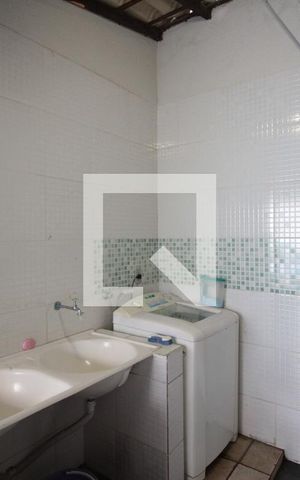 Casa à venda com 493m², 4 quartos e 5 vagasArea de Serviço