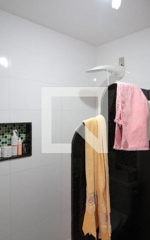 Casa à venda com 493m², 4 quartos e 5 vagasBanheiro da Suite 2