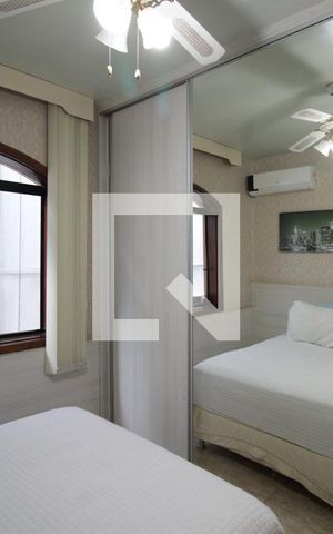 Casa à venda com 493m², 4 quartos e 5 vagasQuarto 2