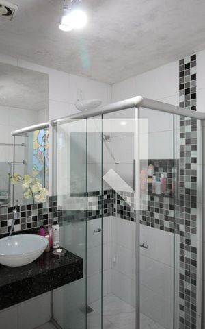 Casa à venda com 493m², 4 quartos e 5 vagasBanheiro Social