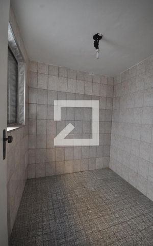 Casa para alugar com 80m², 2 quartos e 1 vagaQuarto de Serviço