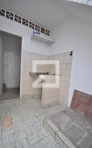 Casa para alugar com 80m², 2 quartos e 1 vagaÁrea de Serviço