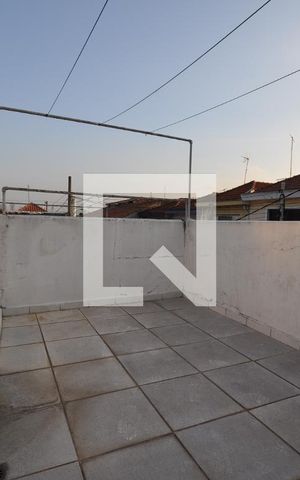 Casa para alugar com 80m², 2 quartos e 1 vagaTerraço