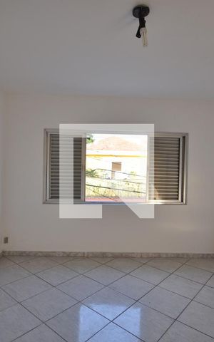 Casa para alugar com 80m², 2 quartos e 1 vagaQuarto 1