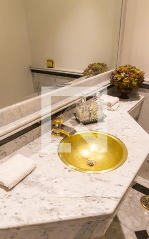 Apartamento à venda com 300m², 4 quartos e 4 vagas Apartamento à venda com 300m², 4 quartos e 4 vagasLavabo