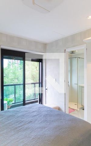 Apartamento à venda com 300m², 4 quartos e 4 vagas Apartamento à venda com 300m², 4 quartos e 4 vagasSuíte 2