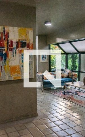 Apartamento à venda com 300m², 4 quartos e 4 vagas Apartamento à venda com 300m², 4 quartos e 4 vagasÁrea comum - Salão de festas