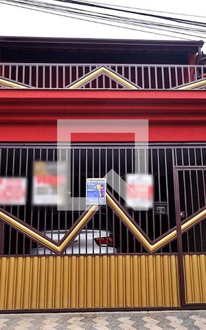 Casa à venda com 199m², 3 quartos e 2 vagasFachada
