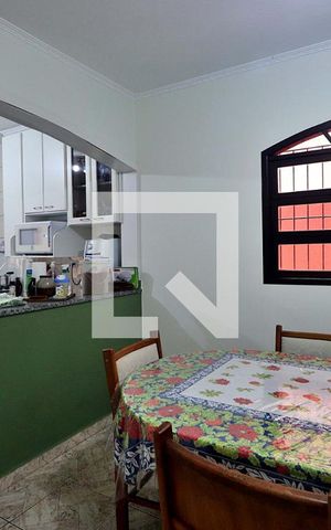 Casa à venda com 199m², 3 quartos e 2 vagasCopa