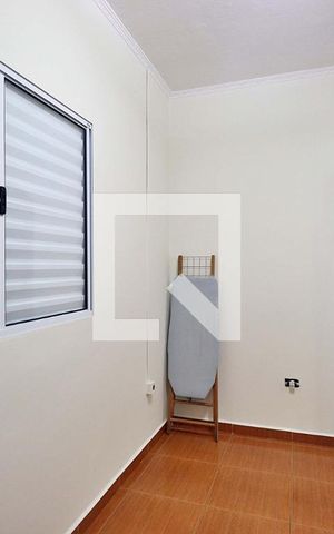 Casa à venda com 199m², 3 quartos e 2 vagasQuarto 2