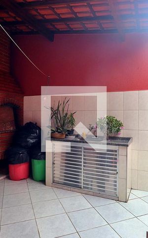 Casa à venda com 199m², 3 quartos e 2 vagasQuintal