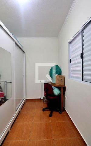 Casa à venda com 199m², 3 quartos e 2 vagasQuarto 2