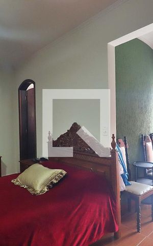 Casa à venda com 199m², 3 quartos e 2 vagasQuarto 1 - Suíte