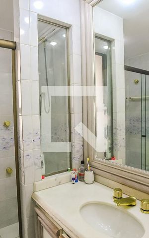 Apartamento para alugar com 430m², 4 quartos e 4 vagas Apartamento para alugar com 430m², 4 quartos e 4 vagasSuíte 4 - Banheiro