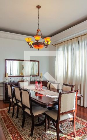 Apartamento para alugar com 430m², 4 quartos e 4 vagas Apartamento para alugar com 430m², 4 quartos e 4 vagasSala de Jantar