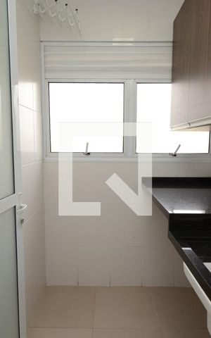 Apartamento à venda com 63m², 2 quartos e 1 vagaÁrea de Serviço