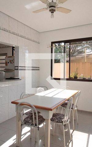 Casa à venda com 720m², 5 quartos e 5 vagasCozinha