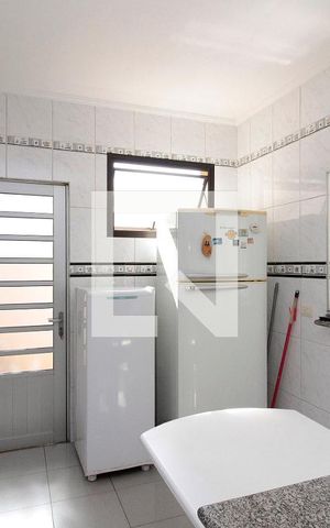 Casa à venda com 720m², 5 quartos e 5 vagasCozinha