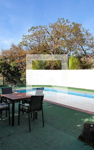 Casa à venda com 720m², 5 quartos e 5 vagasÁrea Externa