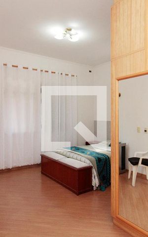 Casa à venda com 720m², 5 quartos e 5 vagasSuíte 2