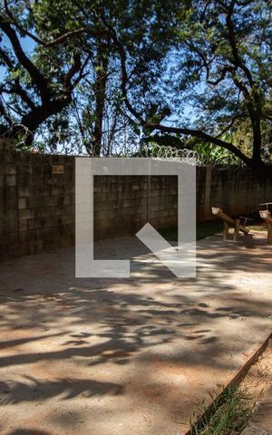 Apartamento para alugar com 42m², 2 quartos e 1 vaga Apartamento para alugar com 42m², 2 quartos e 1 vagaÁrea comum - Playground