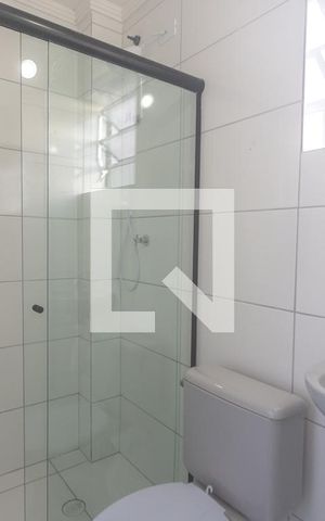 Studio à venda com 29m², 1 quarto e 1 vaga Studio à venda com 29m², 1 quarto e 1 vagaBanheiro social