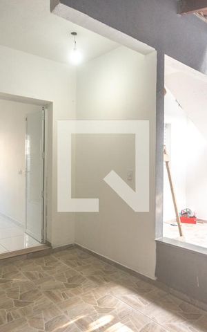 Studio à venda com 29m², 1 quarto e 1 vaga Studio à venda com 29m², 1 quarto e 1 vagaGaragem