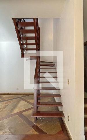 Casa de condomínio à venda com 950m², 4 quartos e 10 vagas Casa de condomínio à venda com 950m², 4 quartos e 10 vagasSala 3