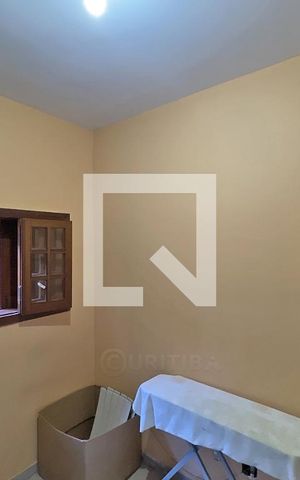 Casa de condomínio à venda com 950m², 4 quartos e 10 vagas Casa de condomínio à venda com 950m², 4 quartos e 10 vagasQuarto de serviço