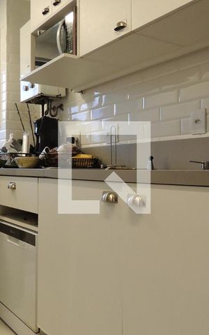 Apartamento à venda com 80m², 2 quartos e 1 vagaCozinha - Armários