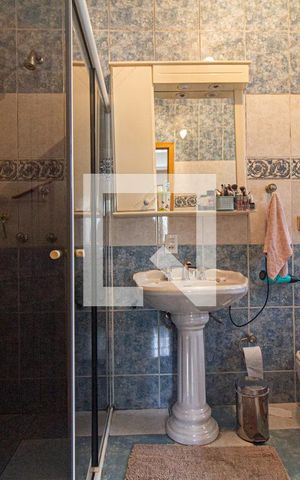 Casa para alugar com 270m², 3 quartos e 3 vagas Casa para alugar com 270m², 3 quartos e 3 vagasBanheiro do Quarto 3