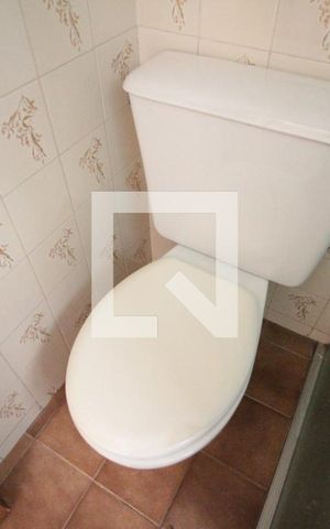 Apartamento à venda com 240m², 5 quartos e 2 vagasBanheiro de Serviço