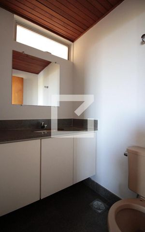 Apartamento à venda com 240m², 5 quartos e 2 vagasLavabo da Sala