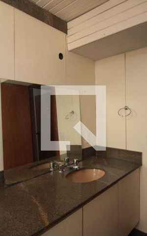 Apartamento à venda com 240m², 5 quartos e 2 vagasBanheiro Social