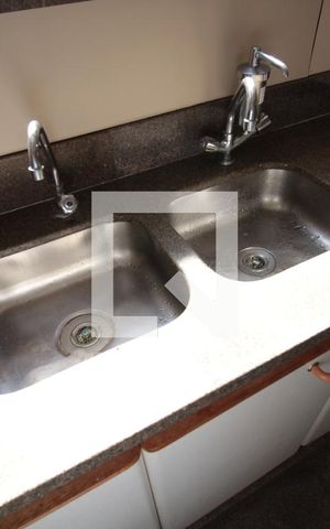 Apartamento à venda com 240m², 5 quartos e 2 vagasCozinha