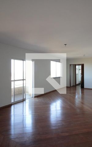 Apartamento à venda com 240m², 5 quartos e 2 vagasSala