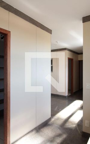 Apartamento à venda com 240m², 5 quartos e 2 vagasCozinha
