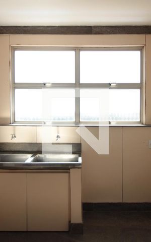 Apartamento à venda com 240m², 5 quartos e 2 vagasArea de Serviço