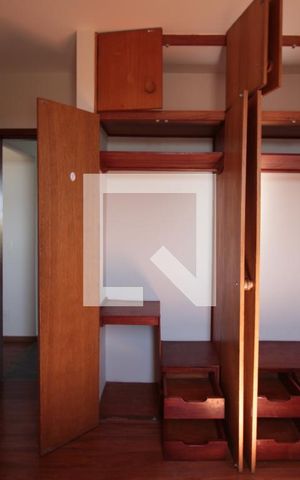 Apartamento à venda com 240m², 5 quartos e 2 vagasQuarto 3