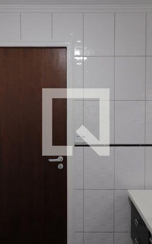 Casa à venda com 200m², 3 quartos e 2 vagasBanheiro 2