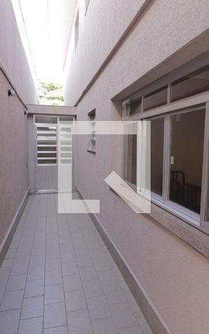 Casa à venda com 200m², 3 quartos e 2 vagasÁrea externa