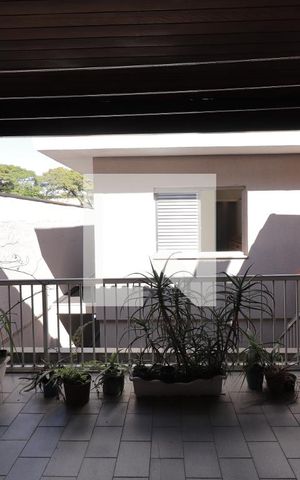 Casa à venda com 200m², 3 quartos e 2 vagasChurrasqueira